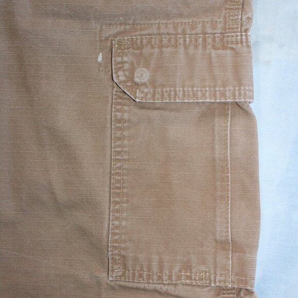 Wrangler Men's Tan Cargo Shorts - Picture 7 of 16